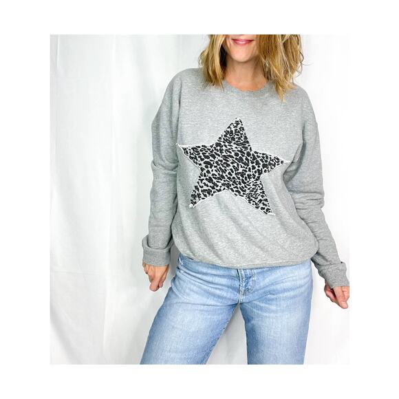 Cheetah Star Sweatshirt - Picture 1 of 2